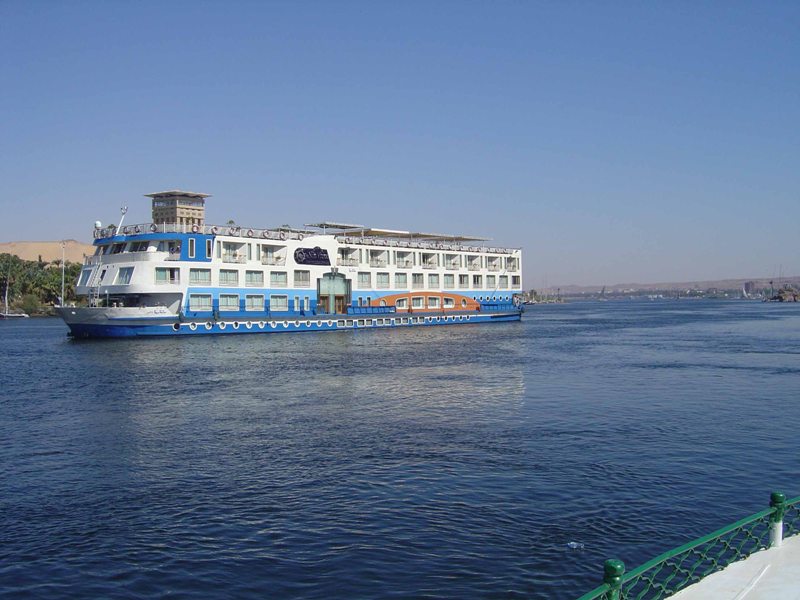 HS Nile Vision Boat