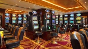 Sheraton Cairo Hotel & Casino: Slot machines await in an inviting casino interior.